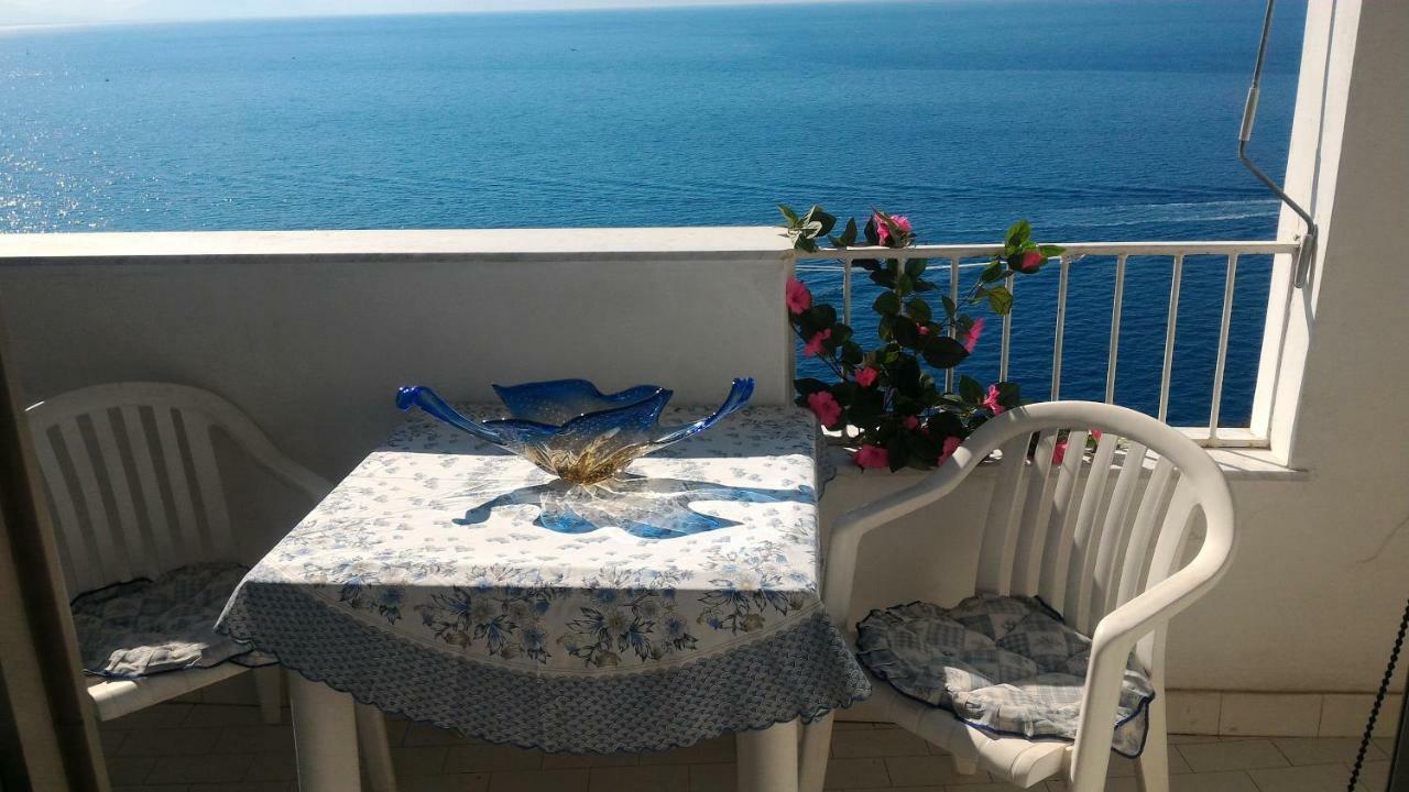 Appartamento Turchese Amalfi Esterno foto